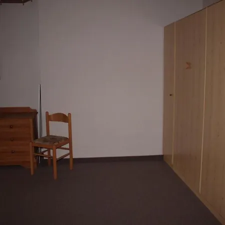 Apartment Disentiserhof Garvera - Maisonette Fuer Max. 6 Personen